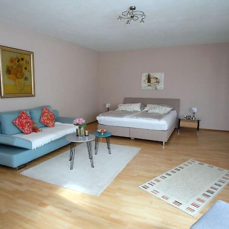 Ferienwohnung Heinzelmann Baden-Baden Esterno foto