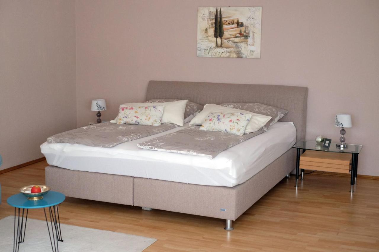 Ferienwohnung Heinzelmann Baden-Baden Esterno foto
