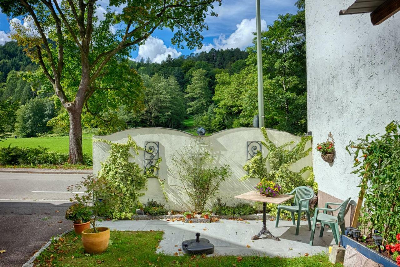 Ferienwohnung Heinzelmann Baden-Baden Esterno foto